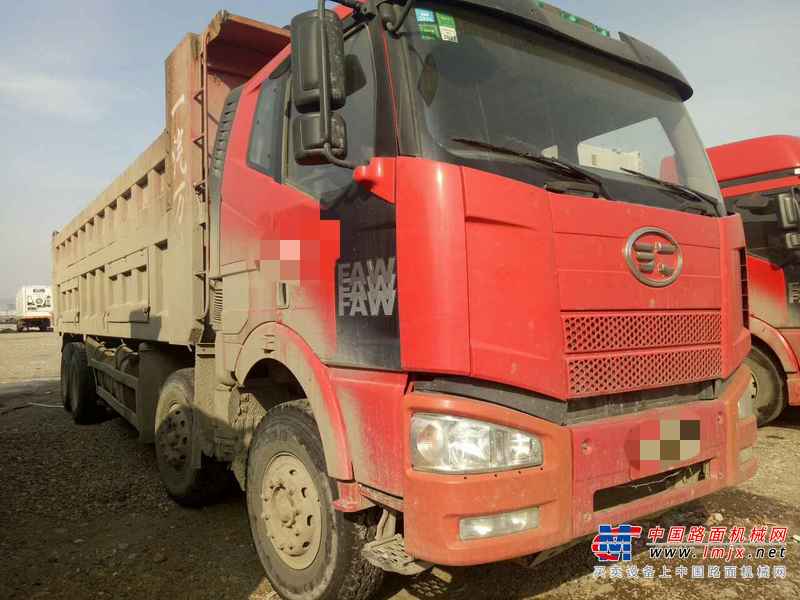 吉林出售转让二手2012年中国重汽豪沃ZZ5437N466741自卸车