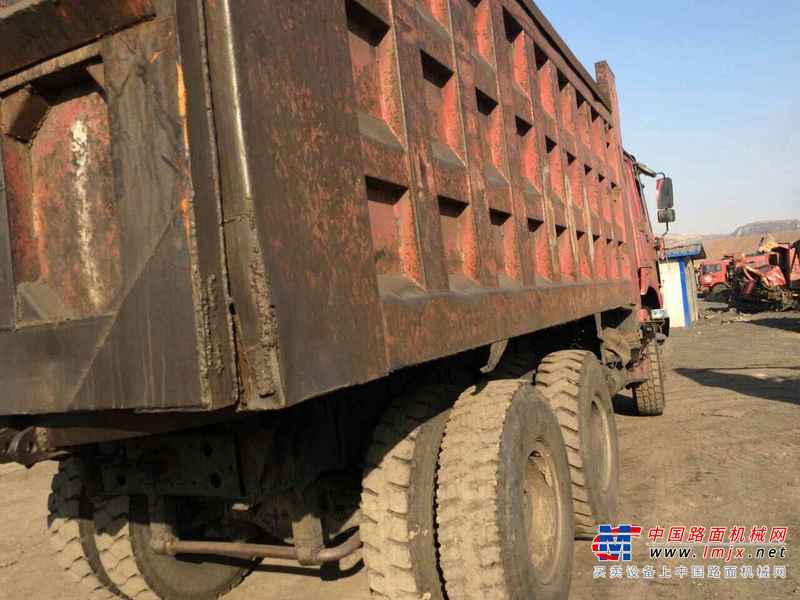 山西出售转让二手2012年中国重汽豪沃ZZ5437N466741自卸车