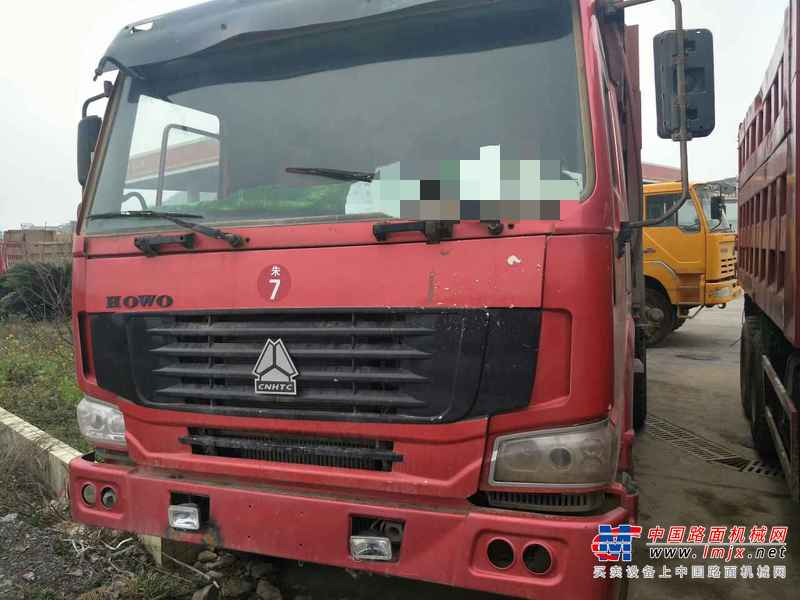 贵州出售转让二手2011年中国重汽豪泺ZZ3317N3568W自卸车