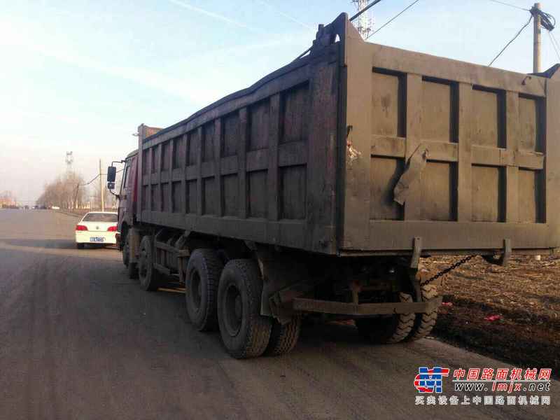 山西出售转让二手2009年中国重汽豪沃ZZ3257N5247自卸车