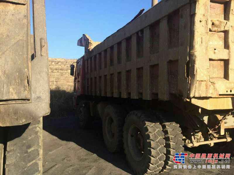 山西出售转让二手2011年中国重汽豪沃ZZ5437N466741自卸车