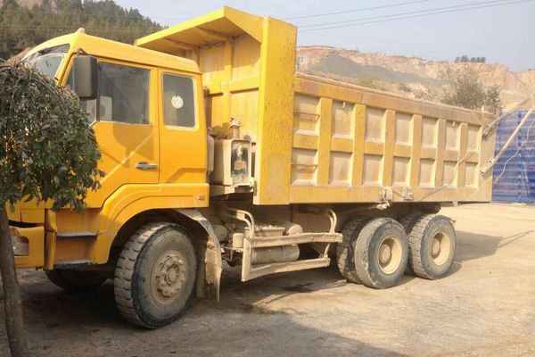 山西出售转让二手2009年红岩CQ3254SMG434自卸车