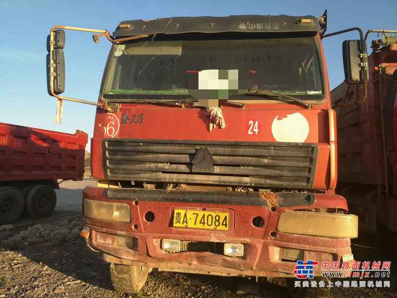 贵州出售转让二手2010年中国重汽豪泺ZZ3327N3847D自卸车