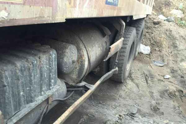 山西出售转让二手2012年陕汽奥龙SX3255UN384自卸车