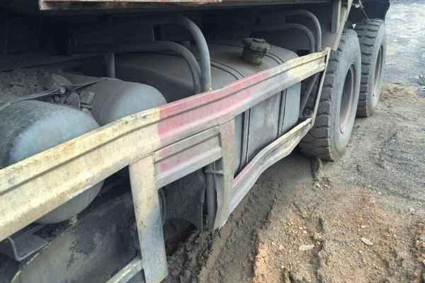 山西出售转让二手2012年东风EQ3290GFJ自卸车