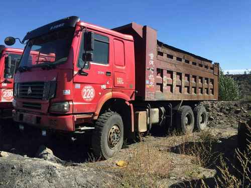 山西出售转让二手2011年中国重汽豪沃ZZ3257N3847D1N7WA自卸车