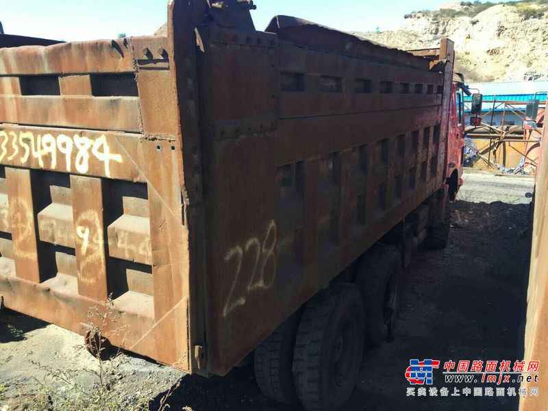 山西出售转让二手2011年中国重汽豪沃ZZ3257N3847D1N7WA自卸车
