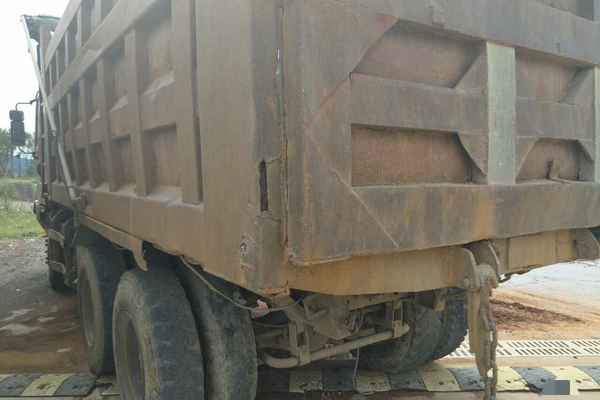 贵州出售转让二手2010年中国重汽豪泺ZZ3257N3648B自卸车