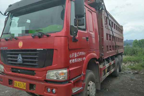 贵州出售转让二手2011年中国重汽豪沃ZZ3257N3847D1N7WA自卸车