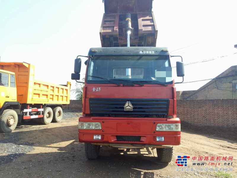 山西出售转让二手2010年中国重汽金王子ZZ3251N4641C1自卸车