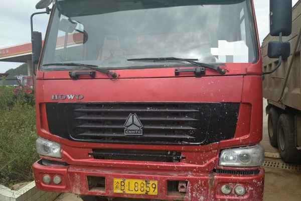 贵州出售转让二手2011年中国重汽豪泺ZZ3257N3847C自卸车