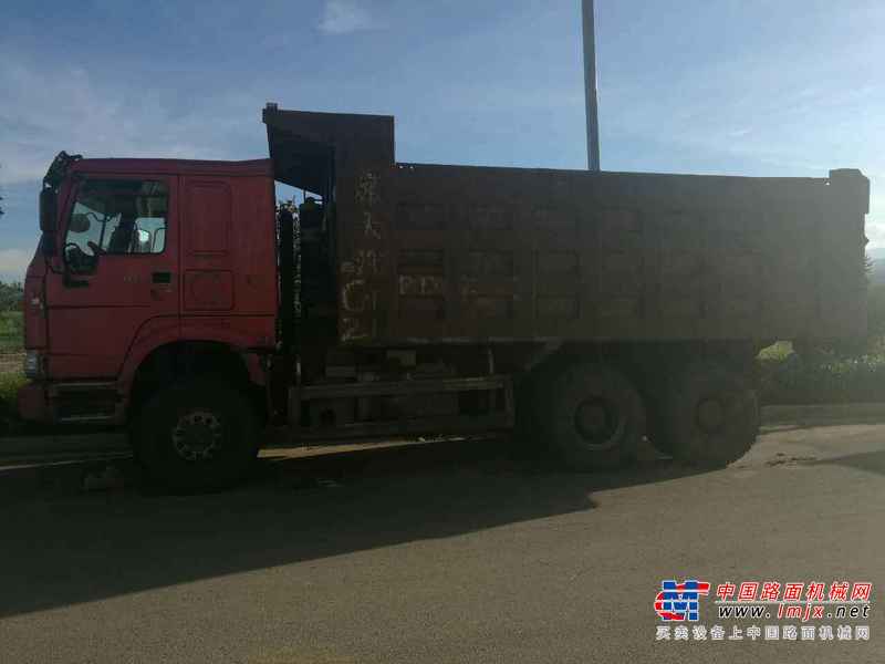 山西出售转让二手2010年中国重汽ZZ3317N3867C1L自卸车