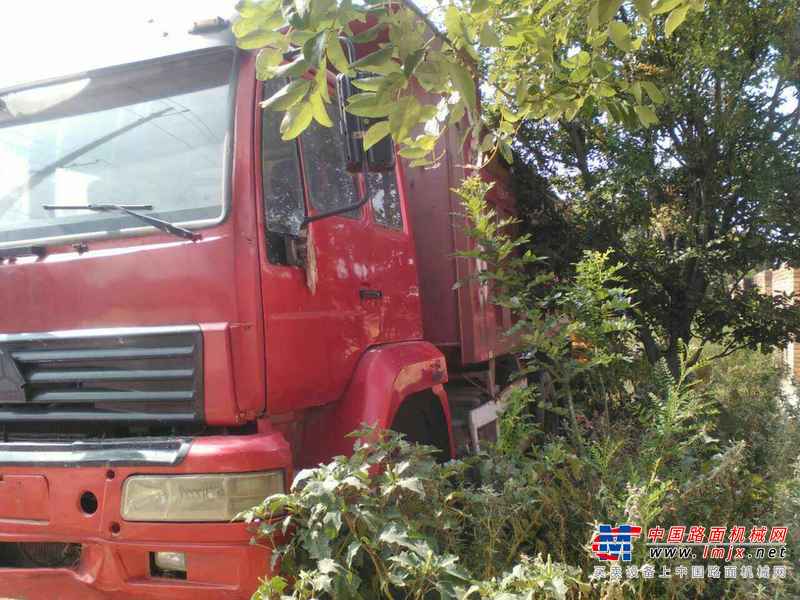 山西出售转让二手2010年中国重汽金王子ZZ3251N4241C1自卸车