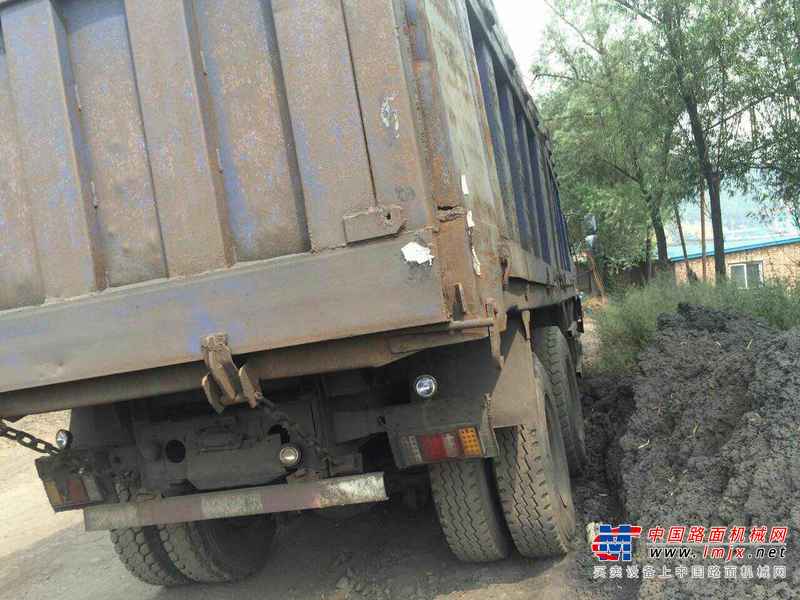 山西出售转让二手2011年解放奥威CA3250P66K2L1T1A1E自卸车