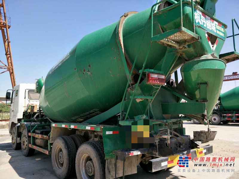 辽宁出售转让二手2010年华菱LZ5N2DE538A0D1758搅拌运输车