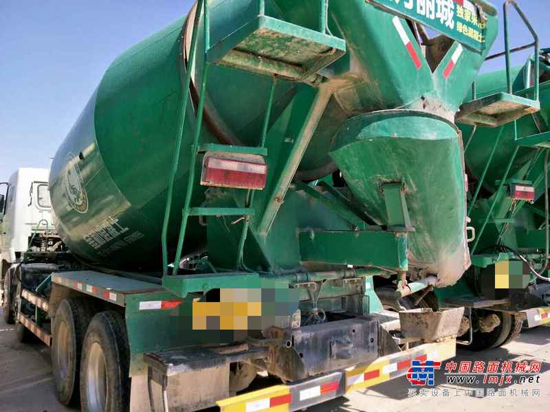 辽宁出售转让二手2010年华菱LZ5N2DE538A0D1758搅拌运输车