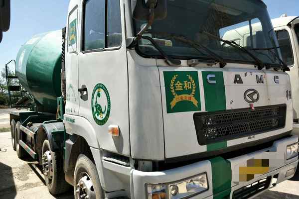 辽宁出售转让二手2010年华菱LZ5N2DE538A0D1758搅拌运输车