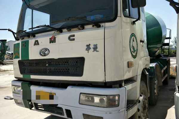 辽宁出售转让二手2010年华菱LZ5N2DE538A0D1758搅拌运输车