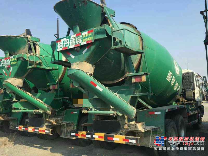 辽宁出售转让二手2010年华菱LZ5N2DE538A0D1758搅拌运输车