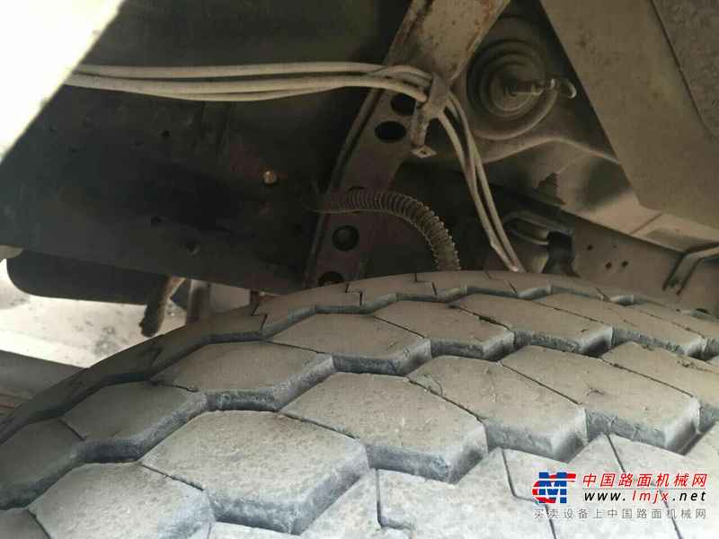 辽宁出售转让二手2010年华菱LZ5N2DE538A0D1758搅拌运输车