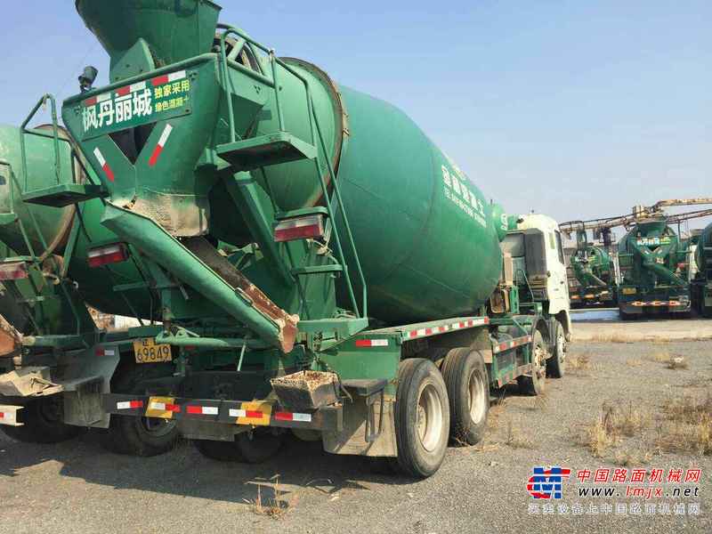 辽宁出售转让二手2010年华菱LZ5N2DE538A0D1758搅拌运输车