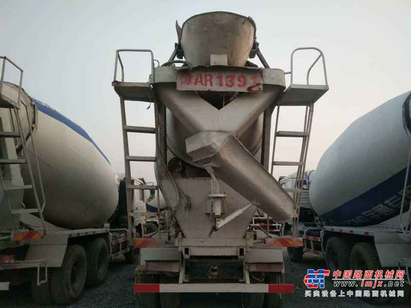 山东出售转让二手2012年陕汽德龙SX5255GJBJR364C搅拌运输车