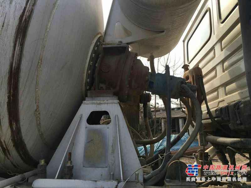 陕西出售转让二手2010年陕汽德龙SX5255GJBDT404搅拌运输车