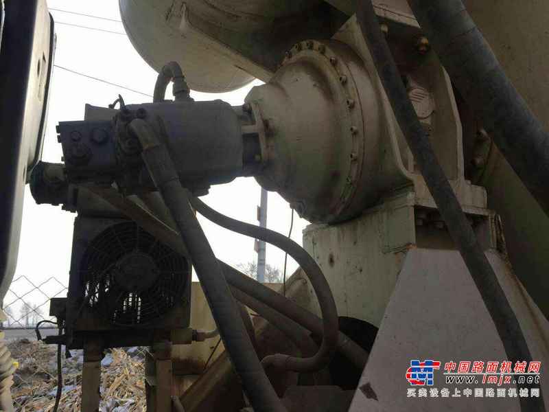 辽宁出售转让二手2010年北奔ND5256GJBZ搅拌运输车
