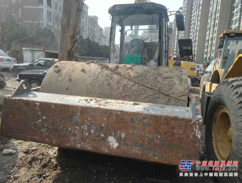 安徽出售转让二手7100小时2009年洛阳路通LT320B单钢轮压路机