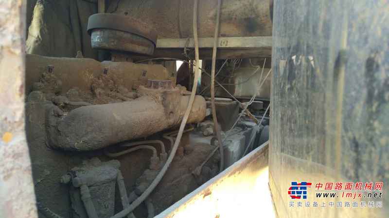 山西出售转让二手8000小时2003年洛建YZ16B三轮压路机