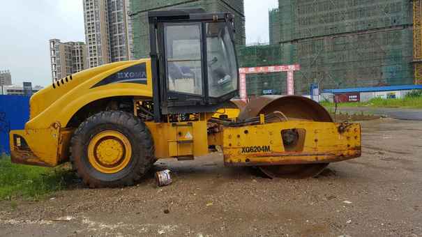 江西出售转让二手6000小时2009年厦工XG6204M单钢轮压路机