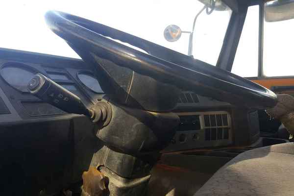 山西出售转让二手2013年陕汽奥龙SX3255BR384自卸车