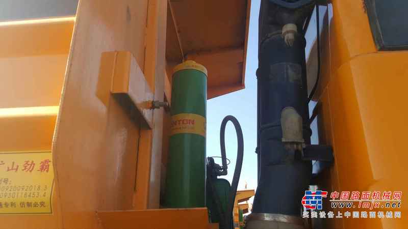 山西出售转让二手2013年陕汽奥龙SX3255BR384自卸车