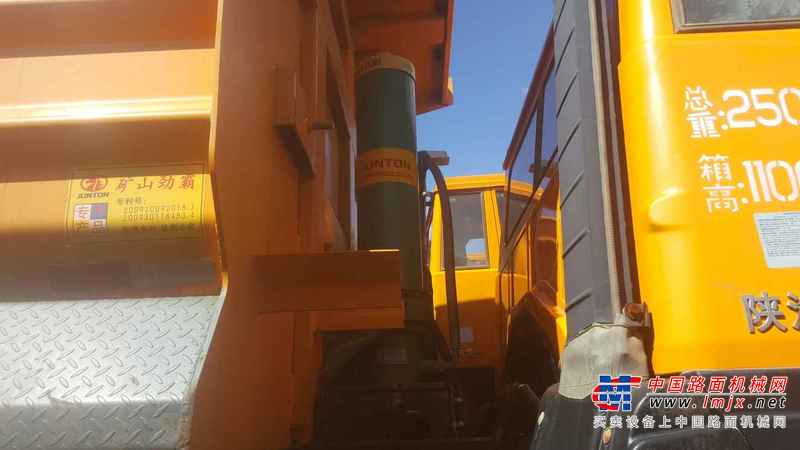 山西出售转让二手2014年陕汽奥龙SX3255UN384自卸车