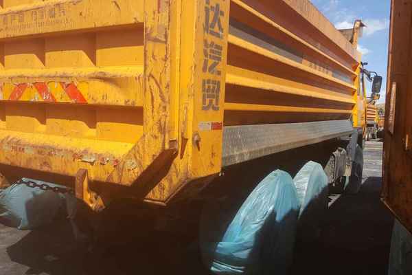 山西出售转让二手2014年陕汽奥龙SX3255UN384自卸车