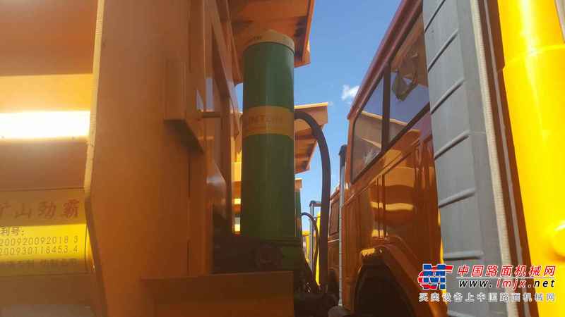 山西出售转让二手2014年陕汽奥龙SX3255UN384自卸车