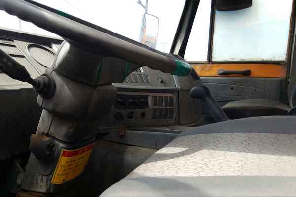 山西出售转让二手2013年陕汽奥龙SX3255BR384自卸车