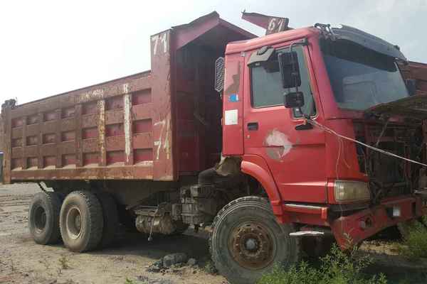 山西出售转让二手2012年中国重汽豪沃ZZ3257N3847D1自卸车