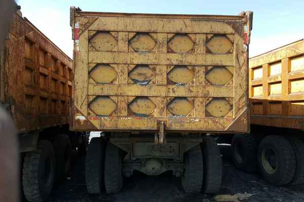 山西出售转让二手2013年陕汽奥龙SX3255BR384自卸车