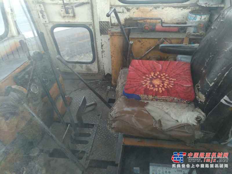 黑龙江出售转让二手15000小时2004年移山TY220推土机