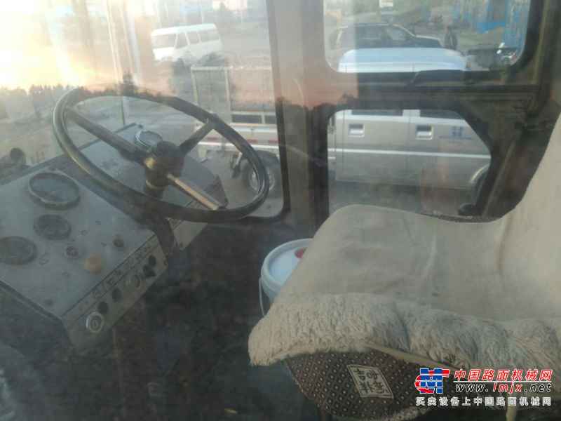 黑龙江出售转让二手10000小时2007年徐工Y18单钢轮压路机