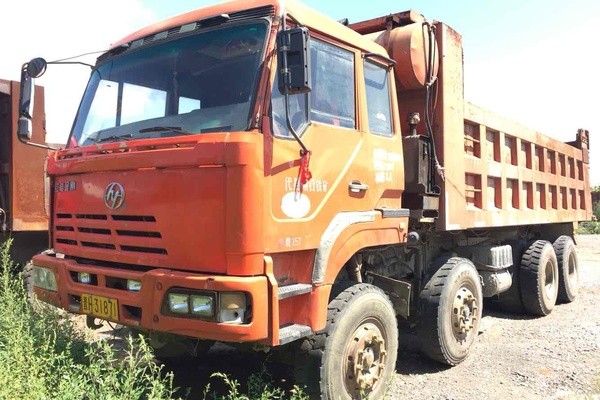 山西出售转让二手2009年红岩CQ3253TMG324自卸车