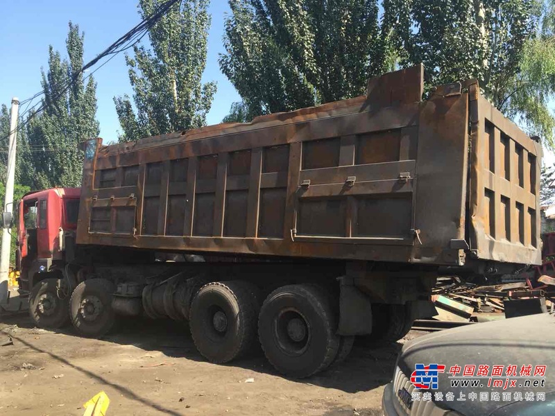 山西出售转让二手2010年中国重汽豪沃ZZ3257M2941自卸车