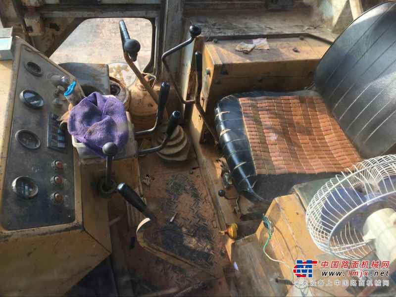 江西出售转让二手3012小时2007年鞍山T160B推土机