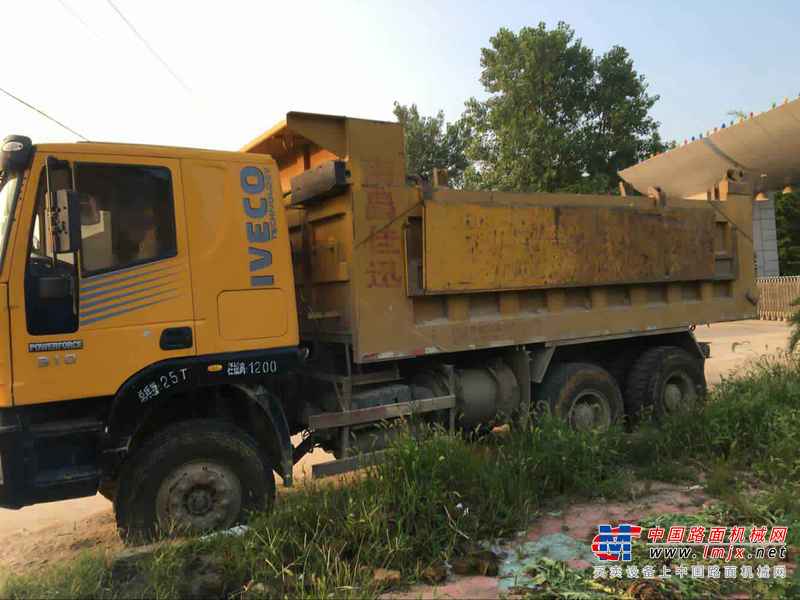 江西出售转让二手2013年红岩CQ3254SMHG384自卸车