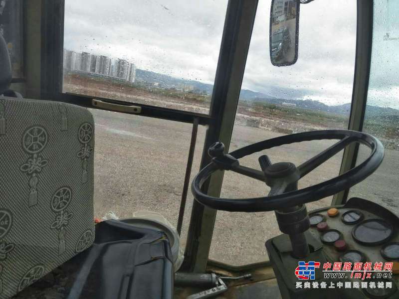 云南出售转让二手5000小时2009年厦工XG6203M单钢轮压路机