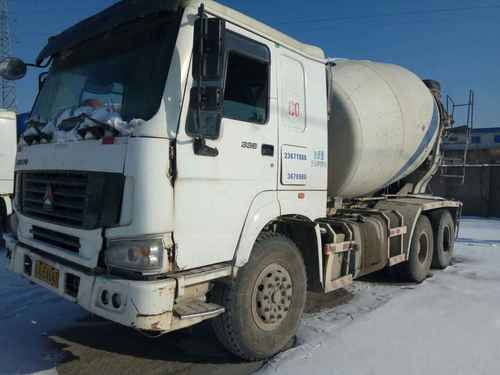 辽宁出售转让二手2009年中国重汽豪泺ZZ1317N3267D1搅拌运输车