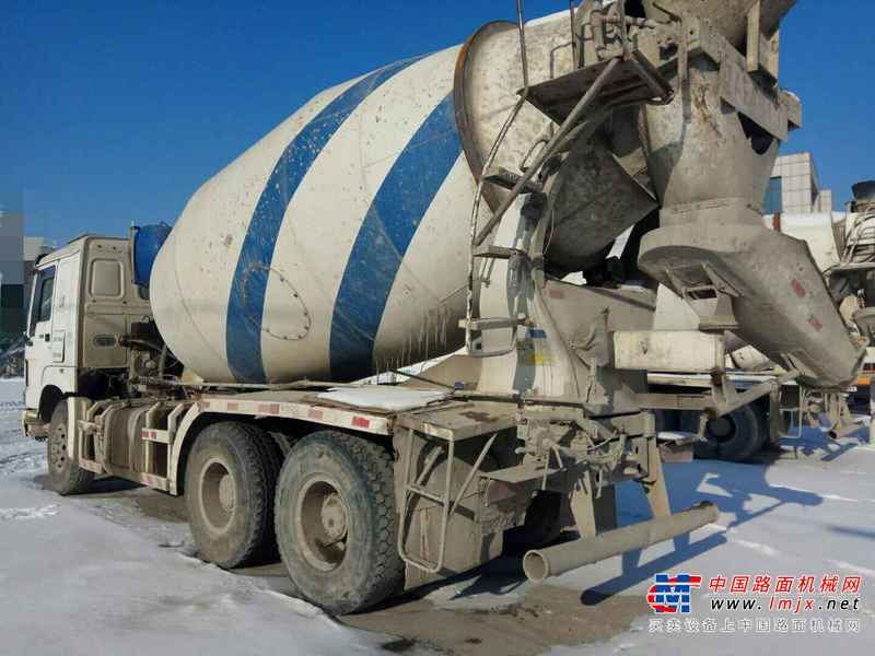 辽宁出售转让二手2009年中国重汽豪泺ZZ1317N3267D1搅拌运输车