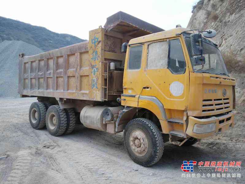 山西出售转让二手2011年红岩CQ3254SMG384自卸车