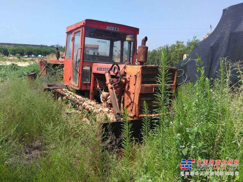 山西出售转让二手4300小时2005年东方红C802推土机